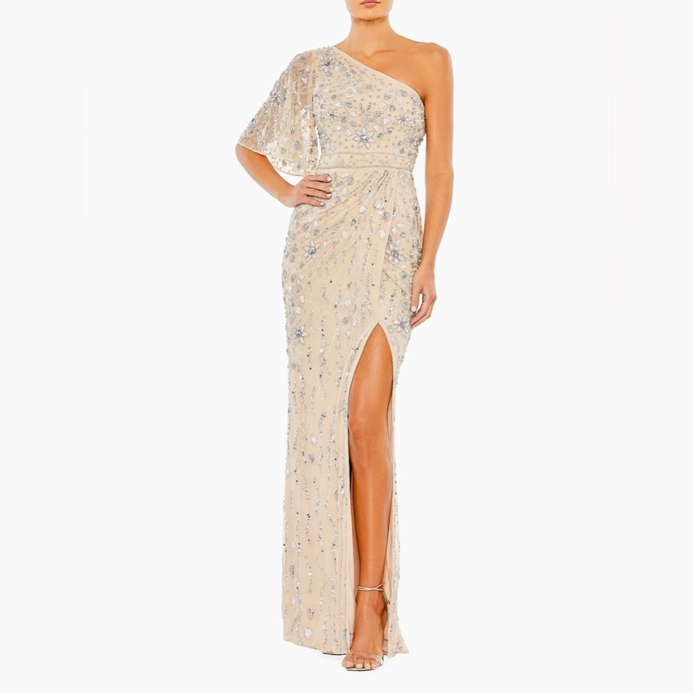 Elegant One-Shoulder Cream Evening Gown